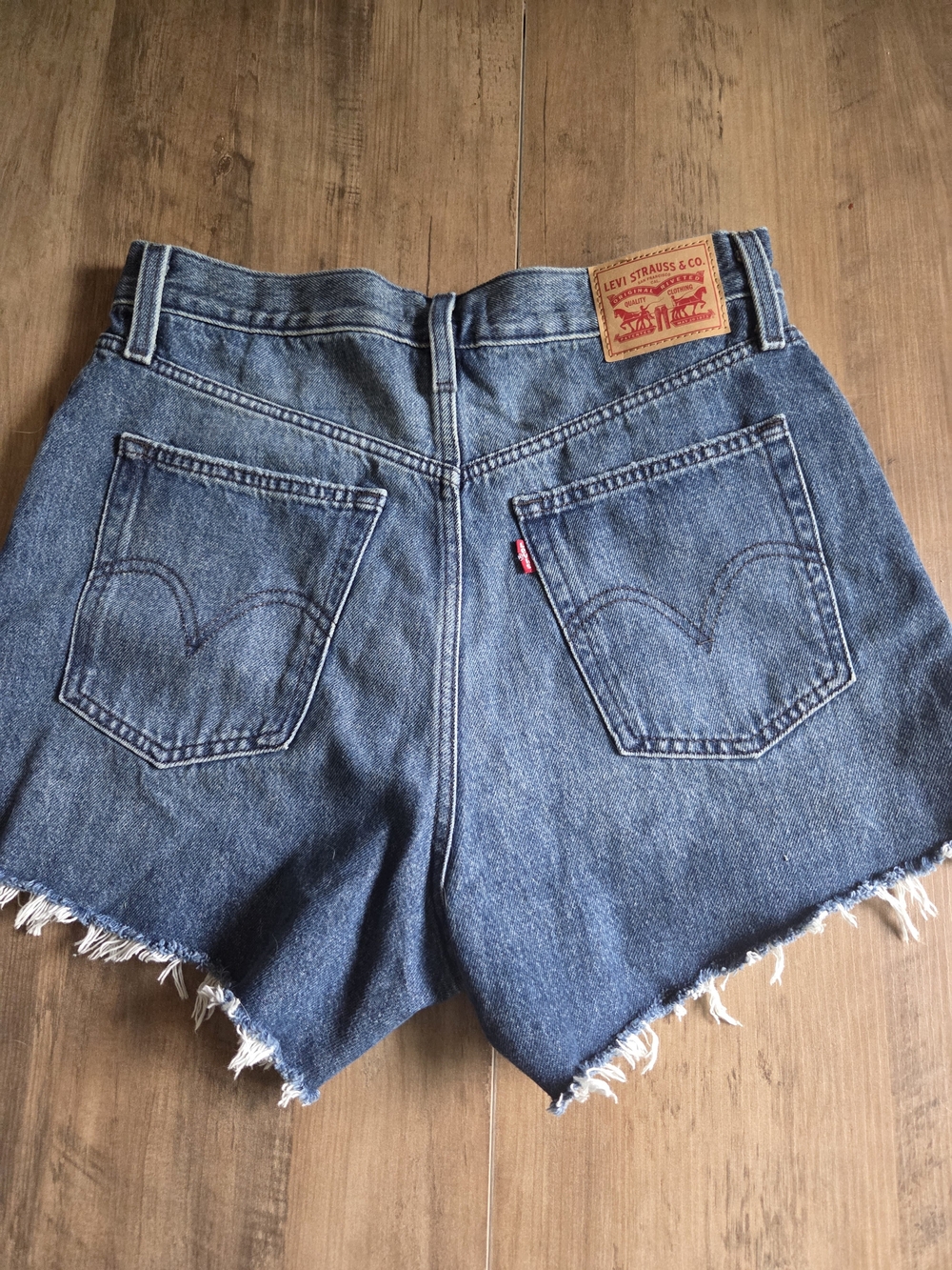 Levi's High-Waist Blue "Mom" Denim Cutoff Shorts with Frayed Hem - Picture 2 of 4